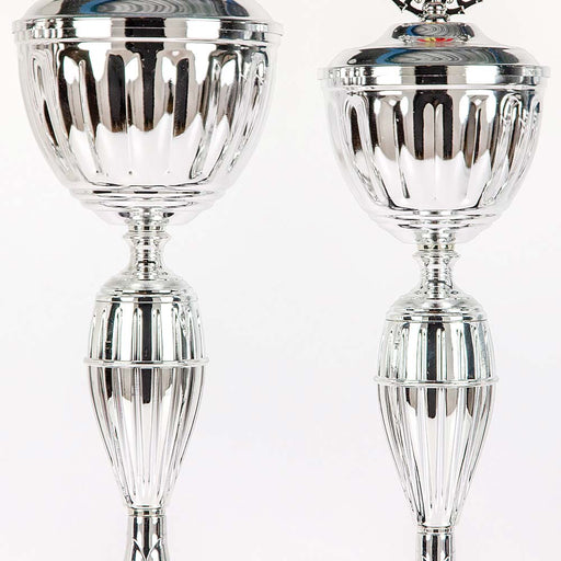 Beker Dario close-up