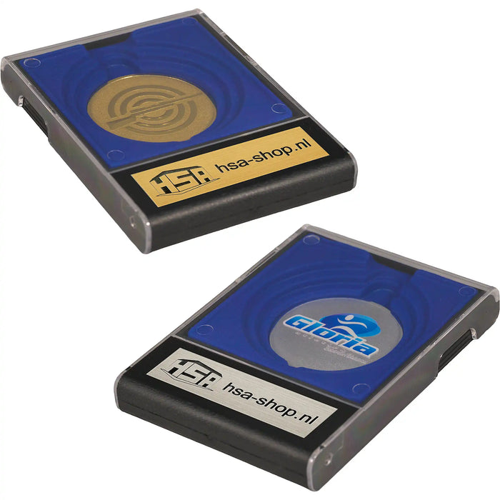 Beidde kleuren dicht geklapt.