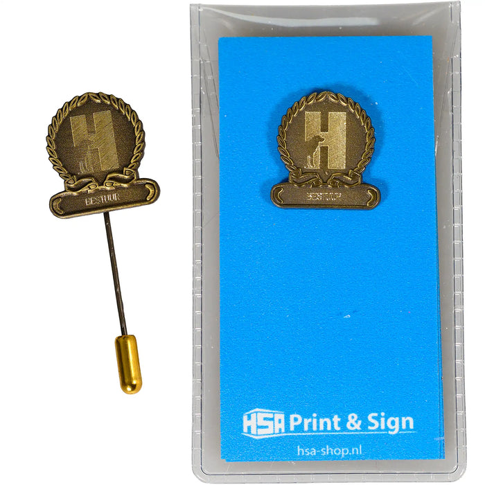 Jubileum speldje voorbeeld gegraveerd bronskleurig speldje.