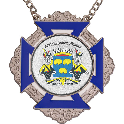 Medaille Bartholo Zilver-misty blauw-wit met logo van SCC De Bonenpikkers uit Chaam.