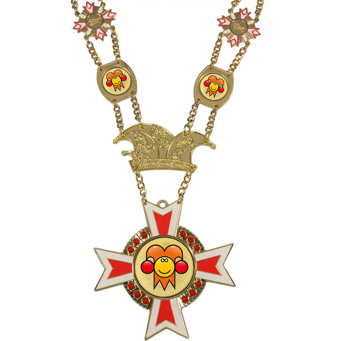 Close-up van prinsenketting Marian met logo  van het Kielegat.