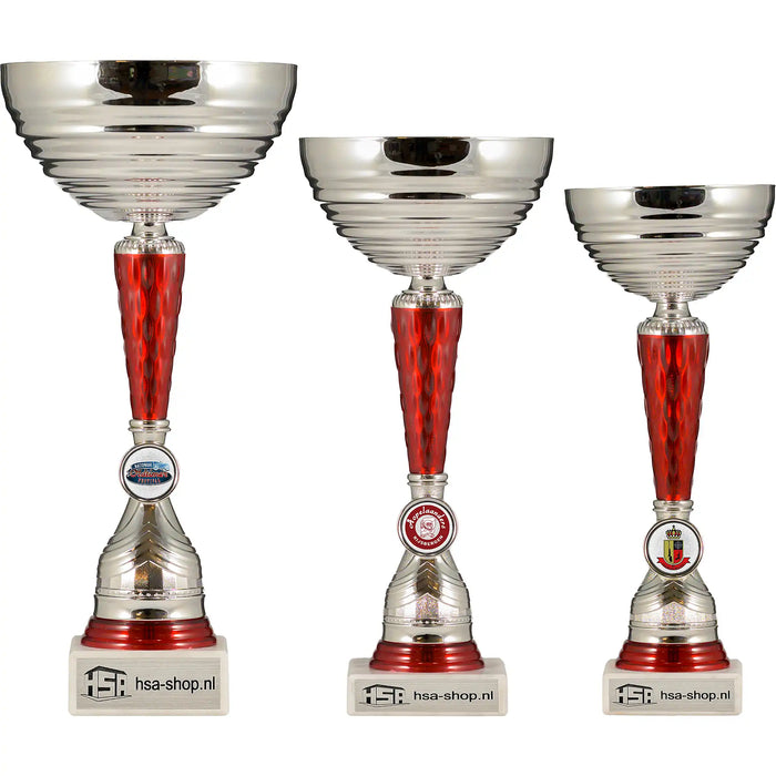 Sportbeker Magnus zilver met rood transparant