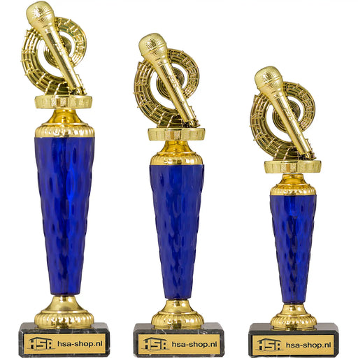 Trofee Melton muziek microfoon serie in drie maten met goudkleurige afwerking