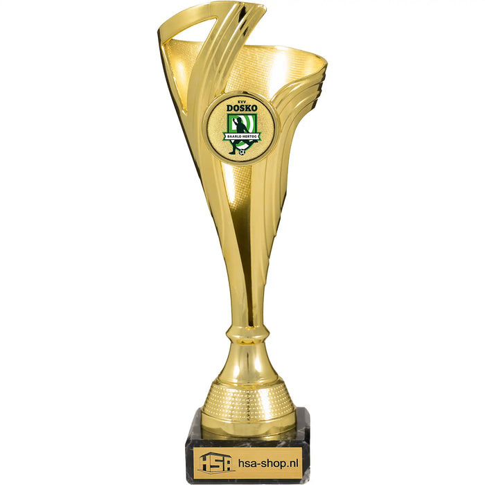 Trofee Matilda goud 20,5 cm met zwarte marmeren voet.