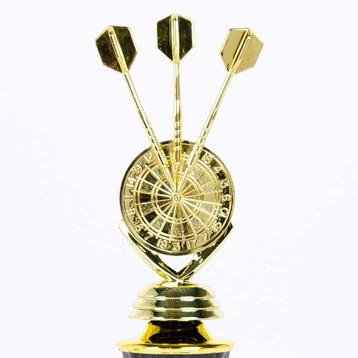 Trofee dartpijltjes goud close-up goudkleurige figuur